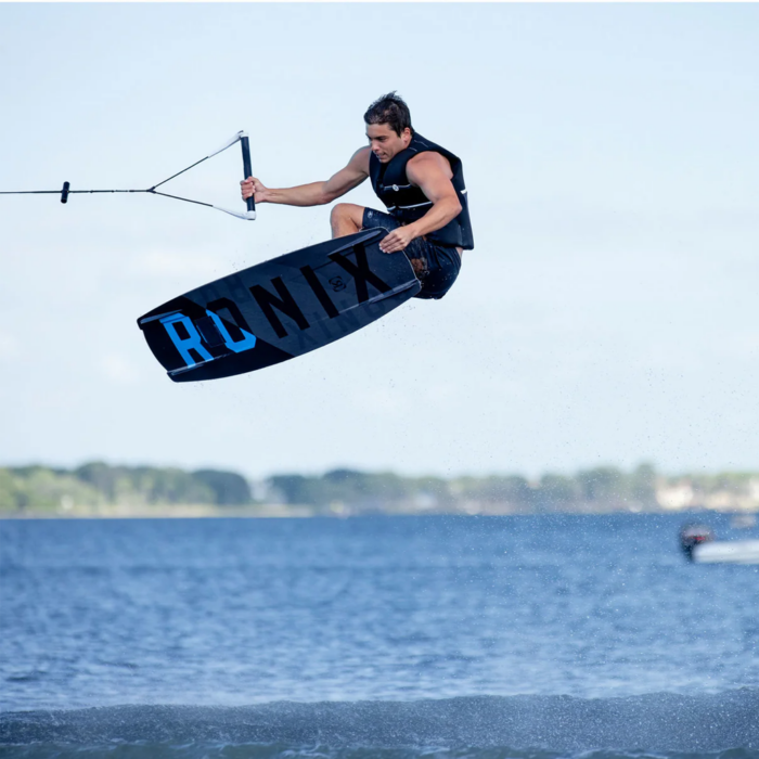 Ronix Vault Wakeboard with Divide Bindings - Image 3